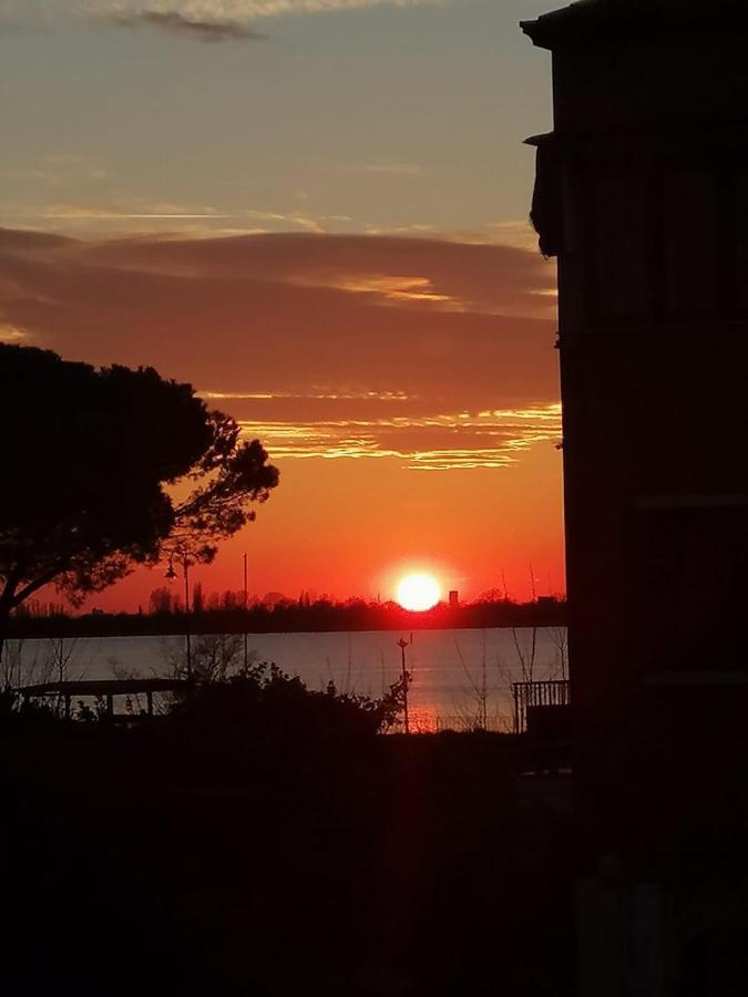 Orizzonte Marino - Giallo: Angolo Solare Verso La Laguna, Cod027044-Loc-01086 Cavallino-Treporti Bagian luar foto